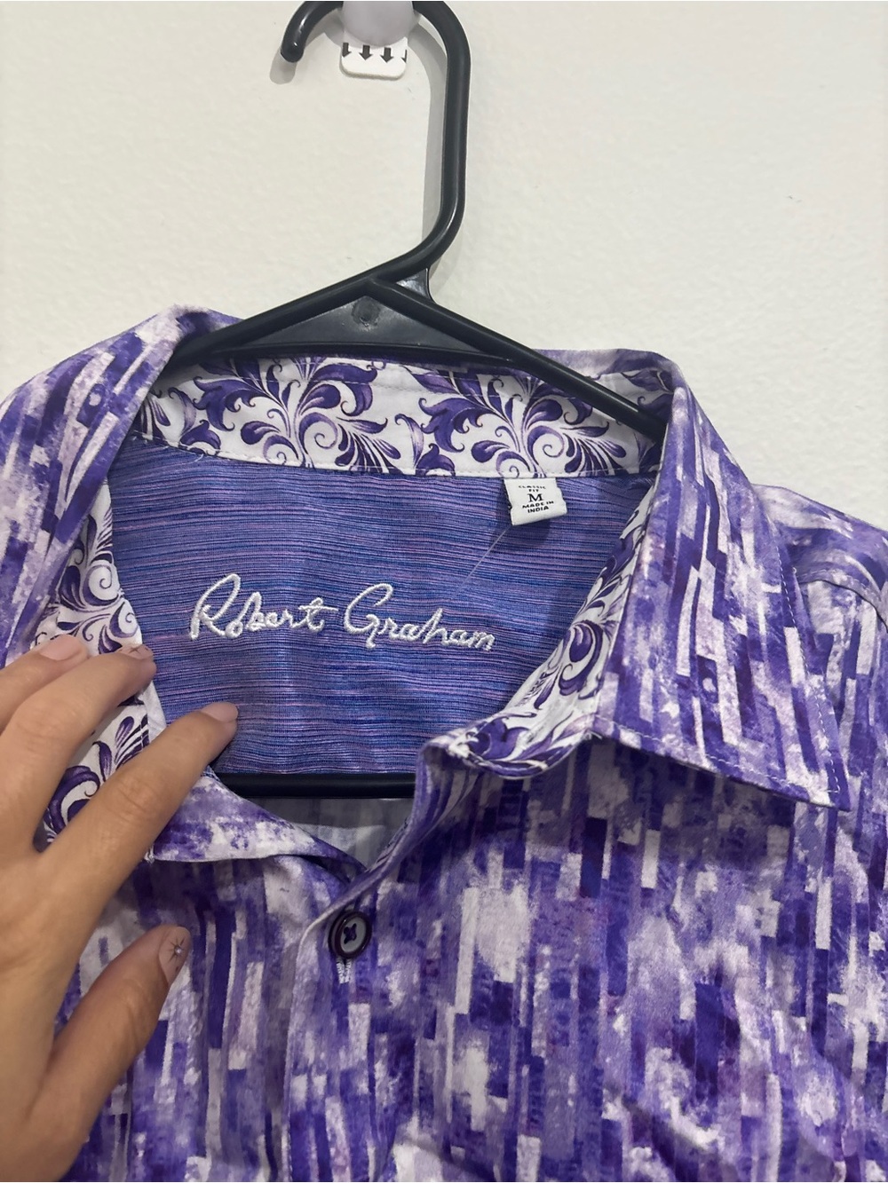 NWT Robert Graham Dress Shirt Size M - Picture 2 of 5